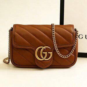 Gucci GG Marmont Super Mini Bag